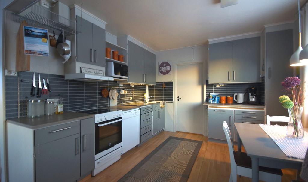 Solheim Fritidsgard Villa Svensby ภายนอก รูปภาพ