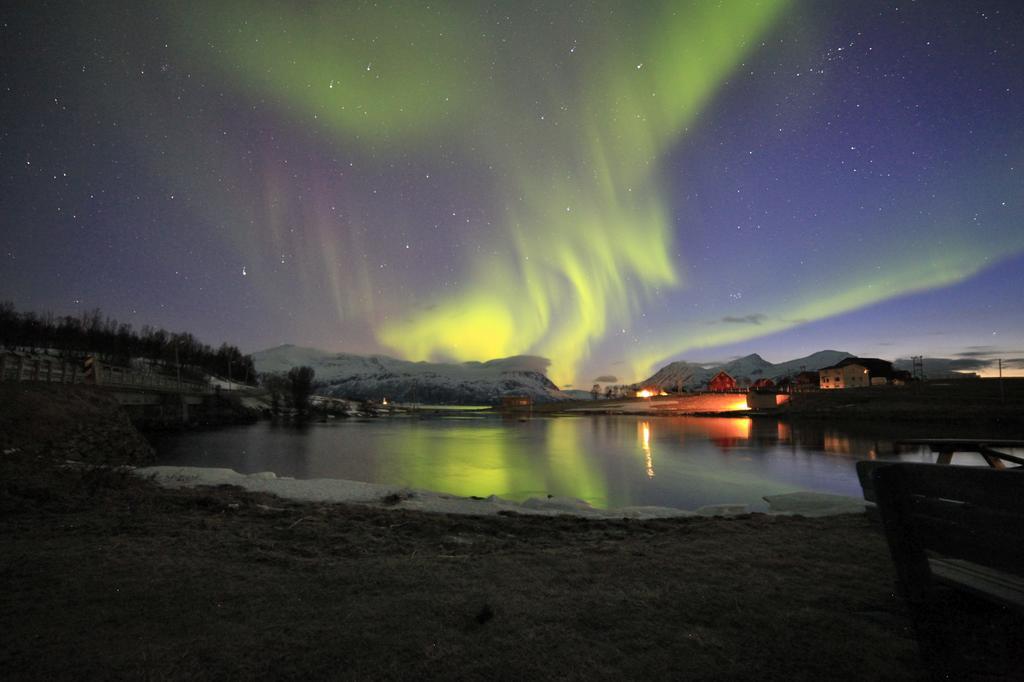 Solheim Fritidsgard Villa Svensby ภายนอก รูปภาพ